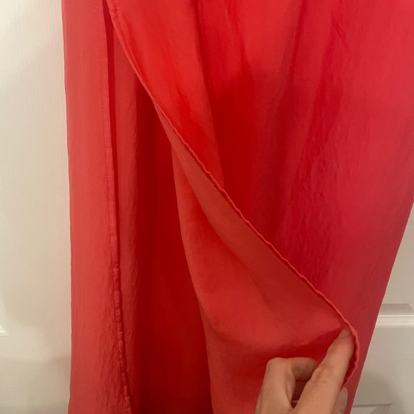 Pink Maxi skirt with double sided slit - Picture 4 of 7